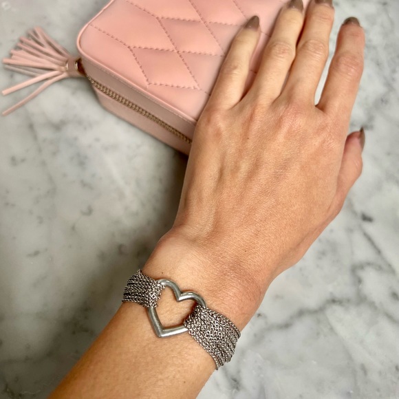 Tiffany & Co. Elisa Peretti
Sterling Silver Multi-Chain Heart Bracelet - Picture 4 of 9